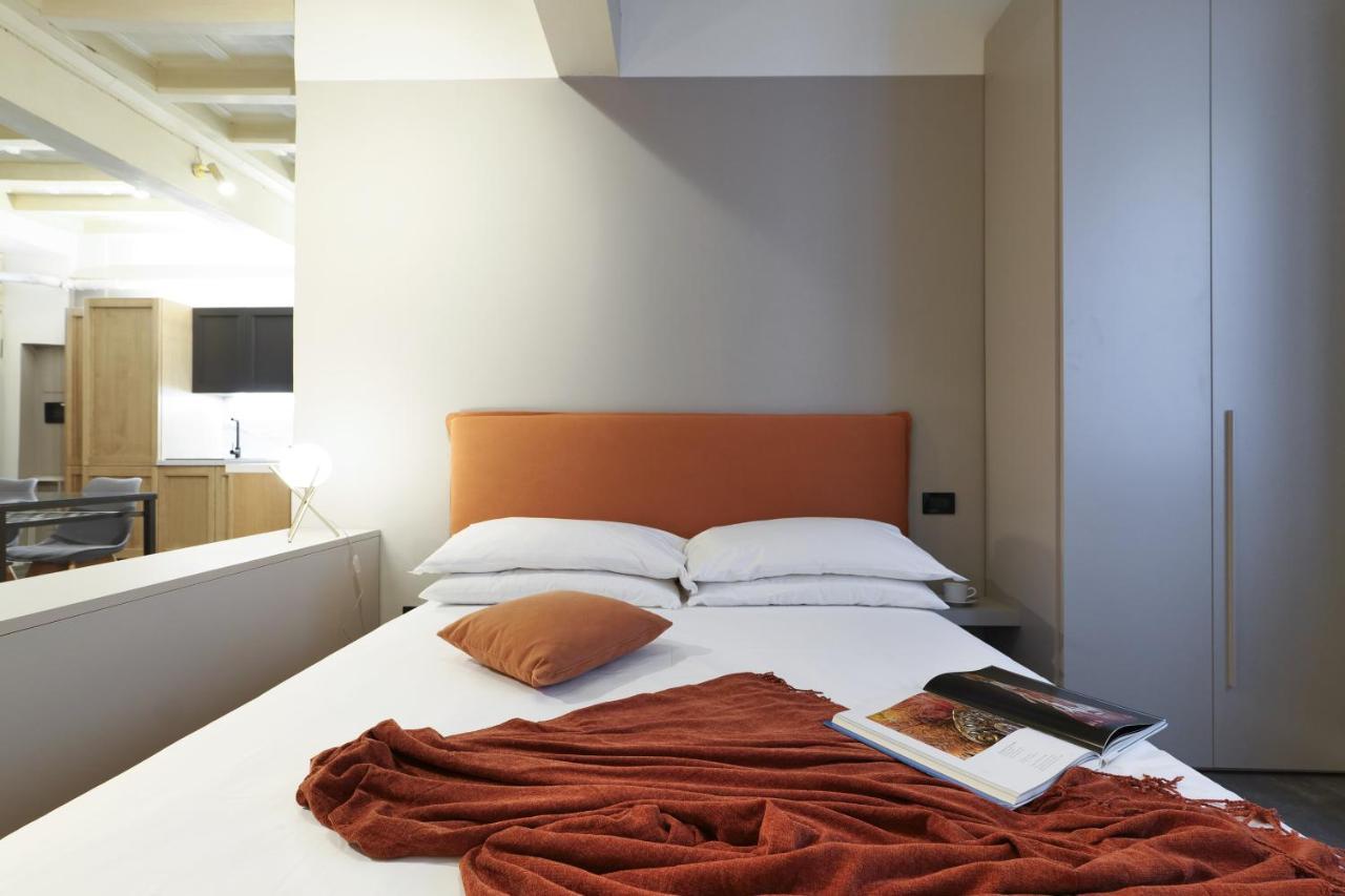 Contempora Apartments - Ampio Monolocale Medici 7 มิลาน ภายนอก รูปภาพ
