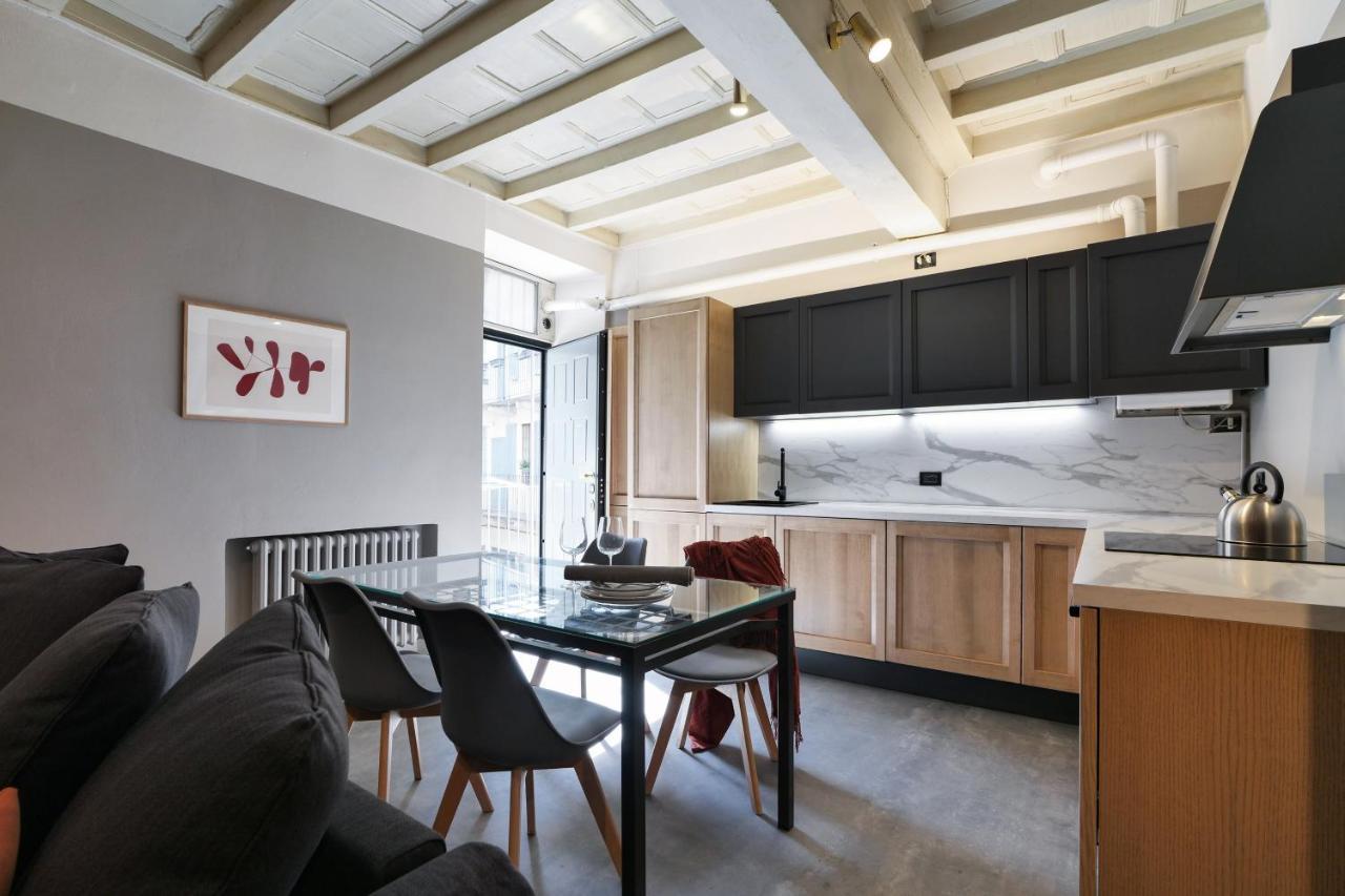 Contempora Apartments - Ampio Monolocale Medici 7 มิลาน ภายนอก รูปภาพ